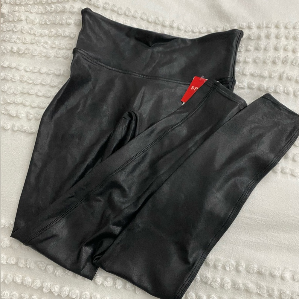 Spanx faux leather leggings (NWT)